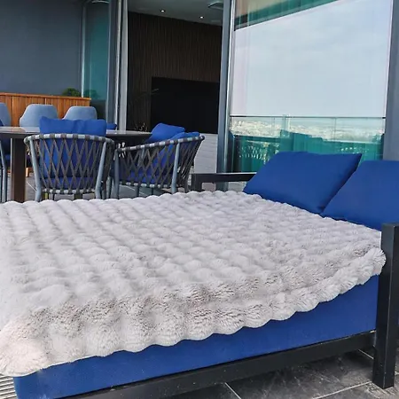 Elegant Luxurious Sea View Apartamento