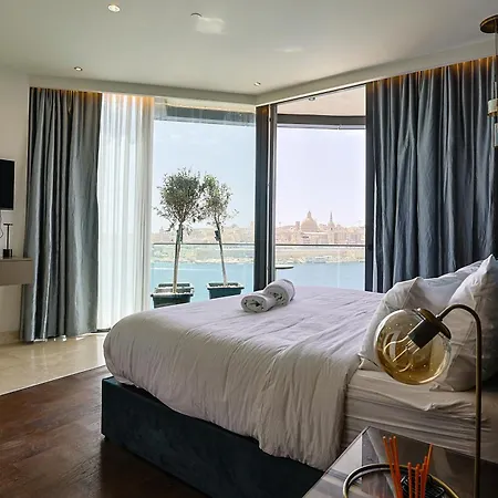 Elegant Luxurious Sea View Σλιέμα