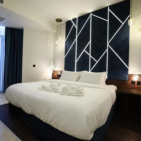 Elegant Luxurious Sea View Apartment *
